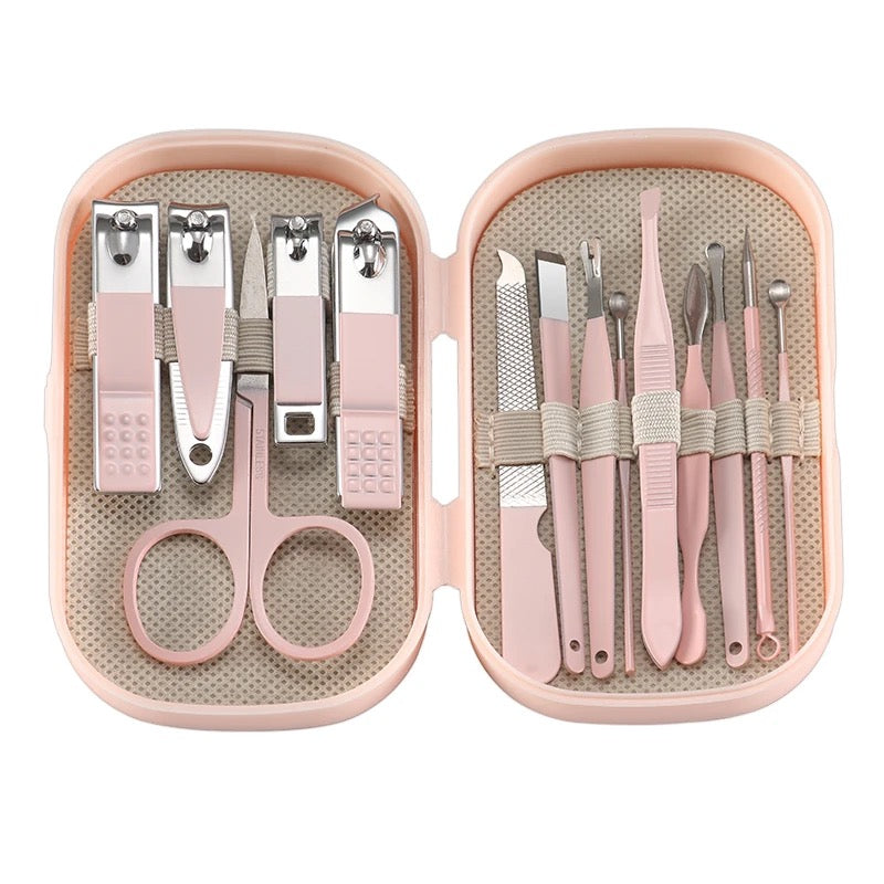 Nail kit